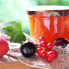 Nature morte : fruits et confiture