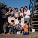 Une ambiance sereine à l'atelier poterie parent enfant