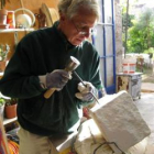 Cours de sculpture sur pierre et bois pour adultes et adolescents